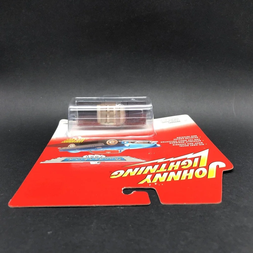 Johnny Lightning Thunderbird 1961 '61 T-Bird Convertible Car Blue‎ Diecast 1/64
